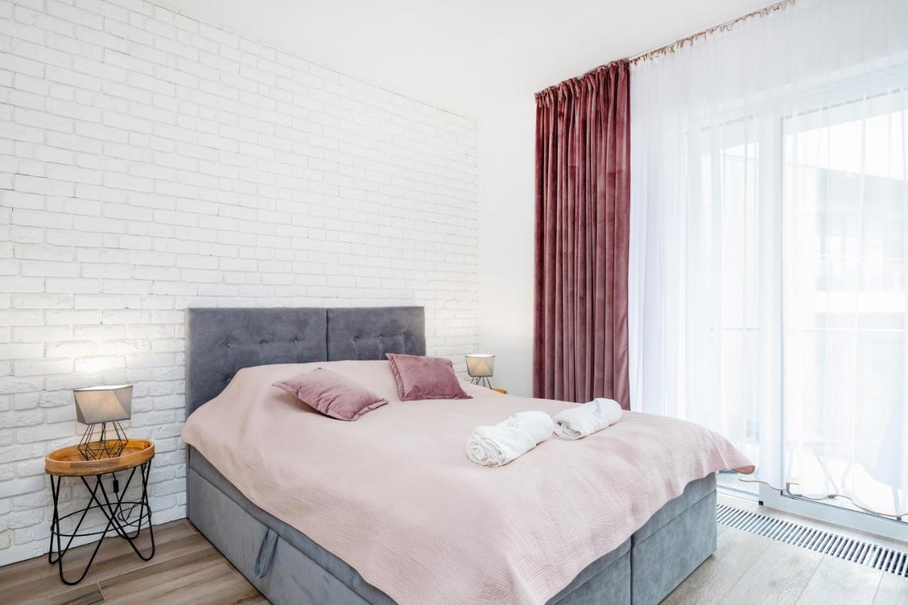 Gold Flamingo Apartament By Noclegi Renters Misdroy Exterior foto